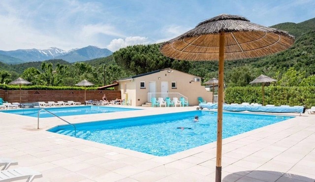 Camping 3 étoiles - Piscine - ccaaafh
