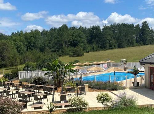 Camping 3 étoiles - Piscine - ccb0dic