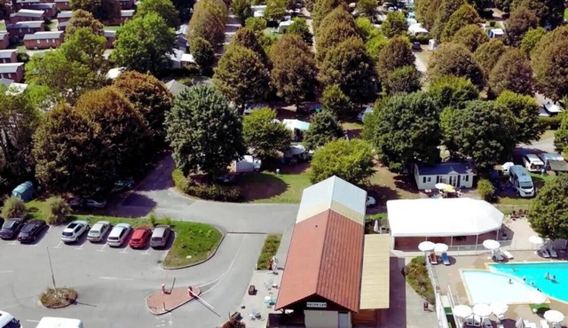 Camping 3 étoiles - Piscine - ccagfdd
