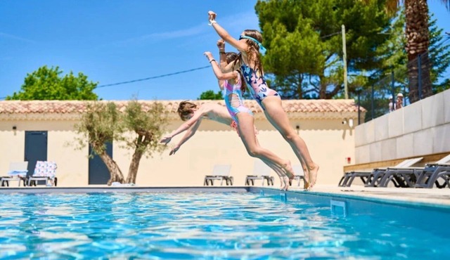 Camping 3 étoiles - Piscine - efaeha
