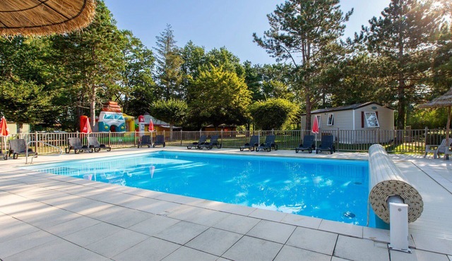 Camping 3 étoiles - Piscine - ccbeei0