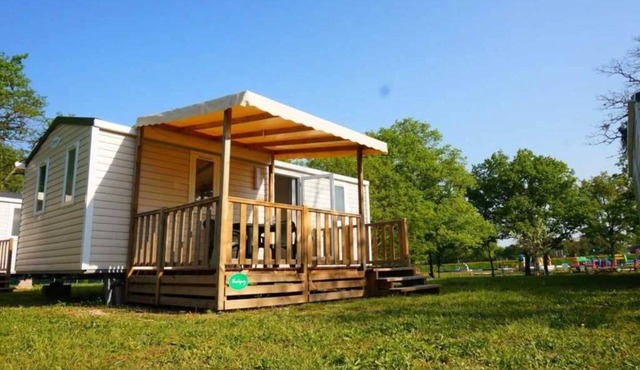 Camping 3 étoiles - ef00gi