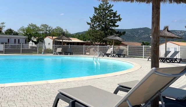 Camping 3 étoiles - Piscine - ccaidec
