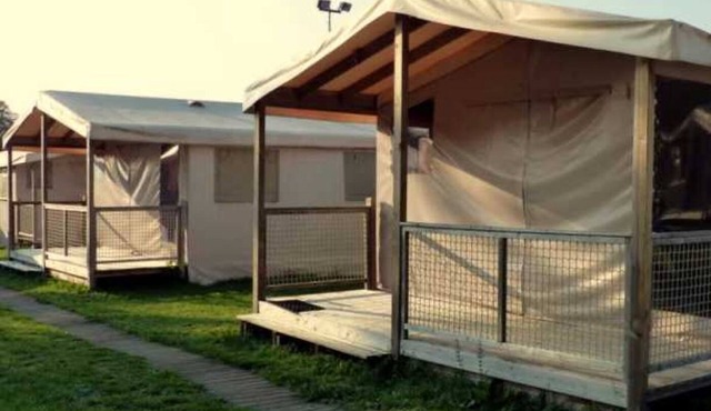 Camping 3 étoiles - Piscine - eeefba