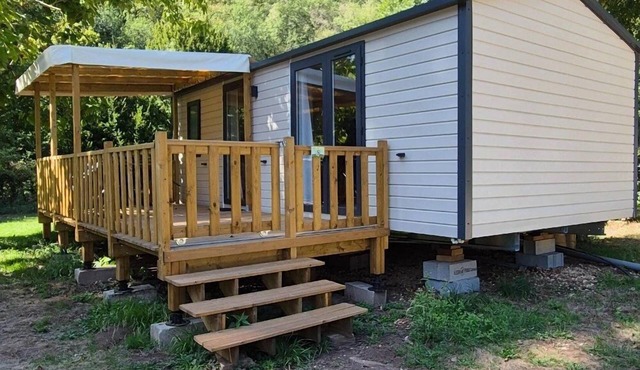 Camping 3 étoiles - Piscine - eeeghe