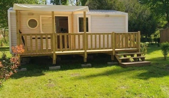 Camping 3 étoiles - Piscine - eeicbi