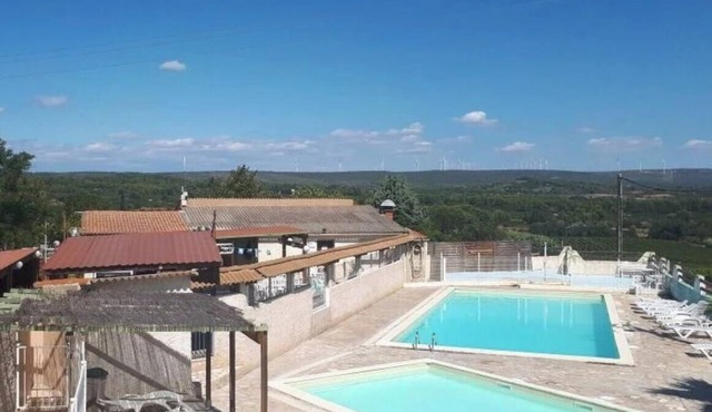 Camping 3 étoiles - Piscine - ccbegbg