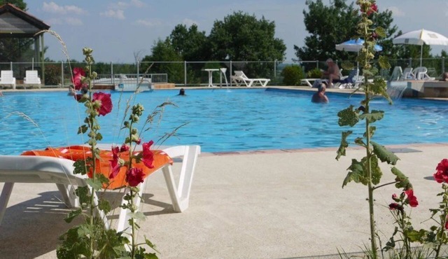 Camping 3 étoiles - Piscine - efahfe