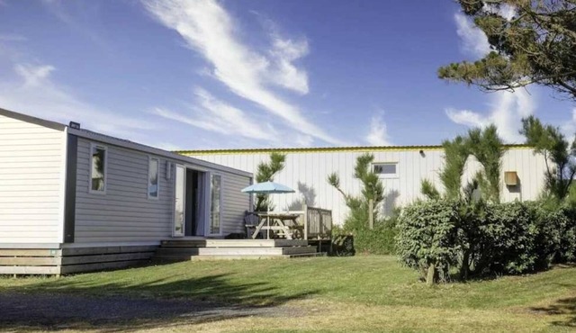 Camping 3 étoiles - Piscine - eehgii