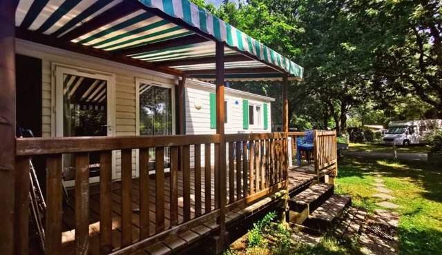 Camping 3 étoiles - eeed0h