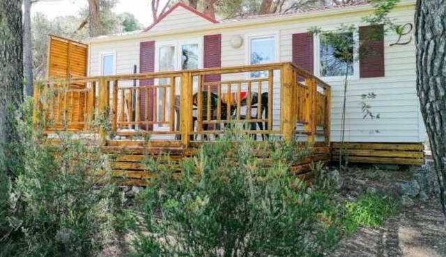 Camping 4 étoiles - Piscine - eechdg