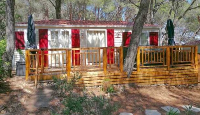 Camping 4 étoiles - Piscine - eechee