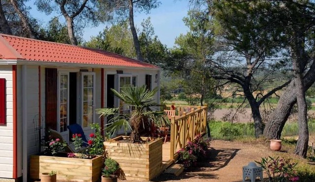 Camping 4 étoiles - Piscine - ccaadh0