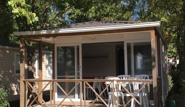 Camping 4 étoiles - Piscine - ccbahdg