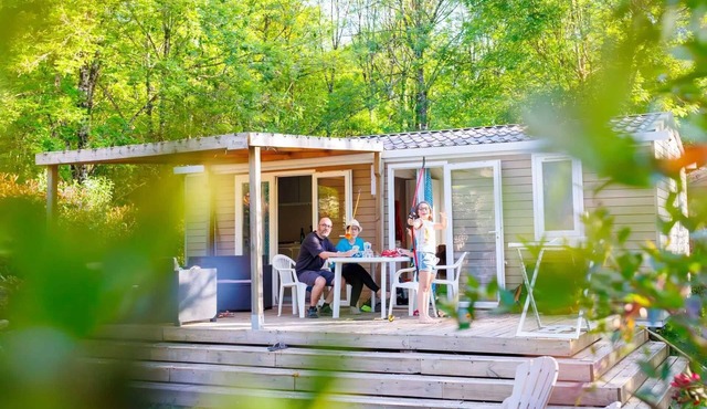 Camping 4 étoiles - Piscine - ccbade0