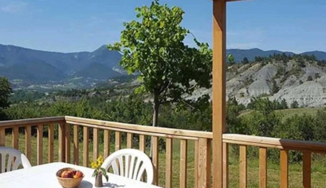 Camping 4 étoiles - Piscine - ccbacgb