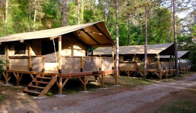 Camping 4 étoiles - Piscine - ccaifie