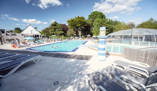 Camping 4 étoiles - Piscine - eec0i0