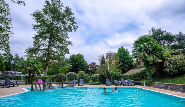 Camping 4 étoiles - Piscine - ccbbdhf