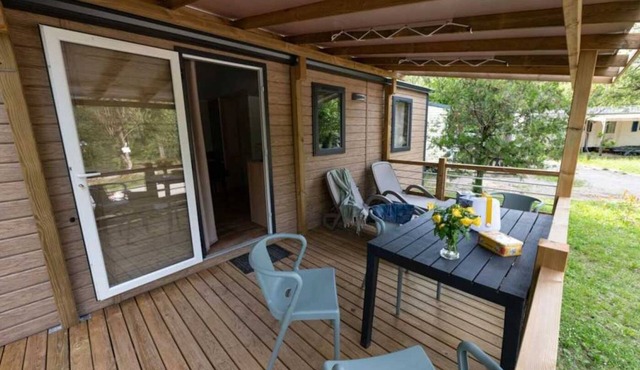 Camping 4 étoiles - Piscine - ccaifii