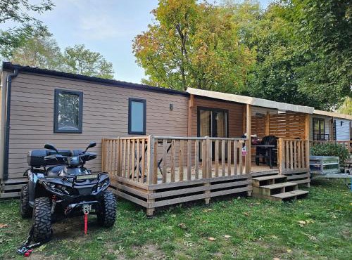 Camping 4 étoiles Chateauneuf de Galaure