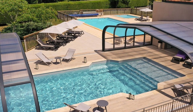 Camping 4* | Piscine Couverte | Mobil-home 6p + TV