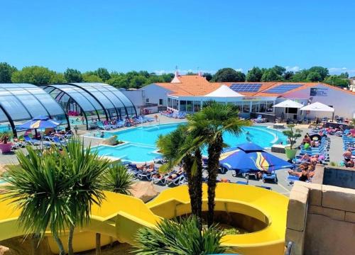 Camping 5 étoiles - Parc aquatique - eeibdg
