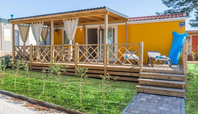 Camping Adria Mobile Homes Lanterna