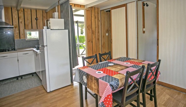 Camping Apamea *** - Chalet 4 Rooms 6 People