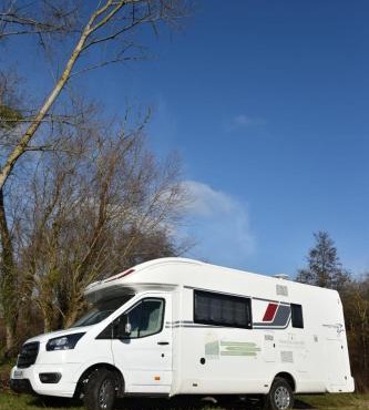 CAMPING-CAR TOURISTIQUE du JURA