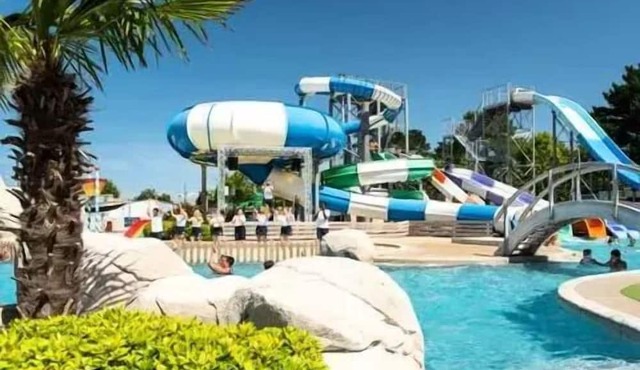 Camping Club Le Trianon * - Mobilhome for 6 people