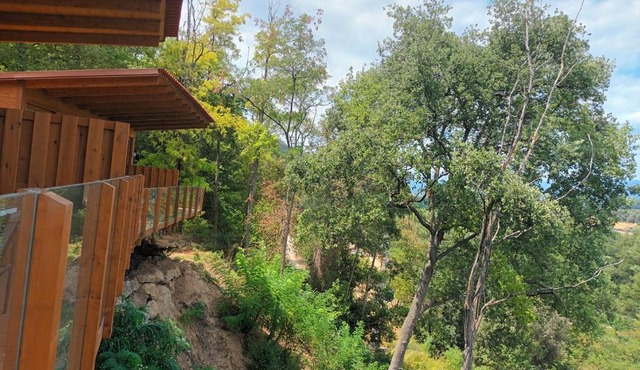 CAMPING DE BESALU