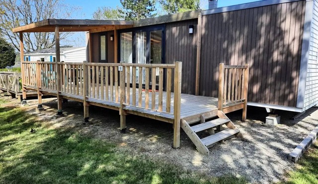 Camping de la Baie de Térénez * - Mobile home Grand Confort Lodge 4 rooms 6 people