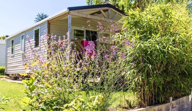 Camping de la Baie de Térénez * - Comfort Loggia Bay mobile home 3 rooms 4 people