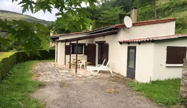 Camping de la Cascade * - House-chalet 45m2 n°OMB (S) 4/6 pers CLIM 6 persons