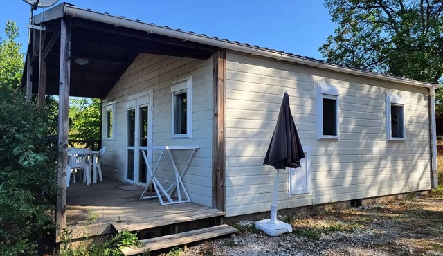 Camping des Bastides * - New Chalet 4 persons