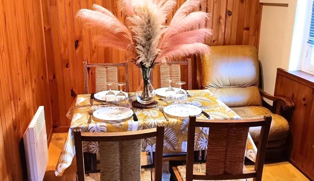 Camping des Bains * - Apartment n°2 - 2 bedrooms 2 to 4 people - 2 pers. included in the tariff