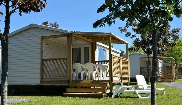 Camping du Bois de Reveuge**** - 3-room loggia cottage for 5 people