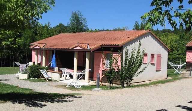 Camping du Faillal *** - 4 room cottage 6/8 people