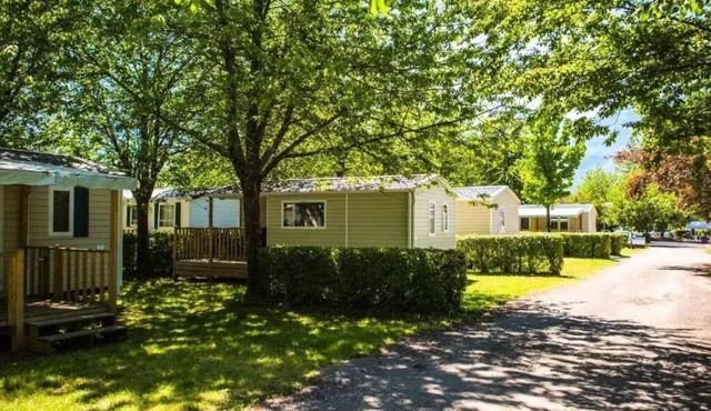 Camping du Lac de Carouge * - Mobile home 2 bedrooms + Terrace 6 people