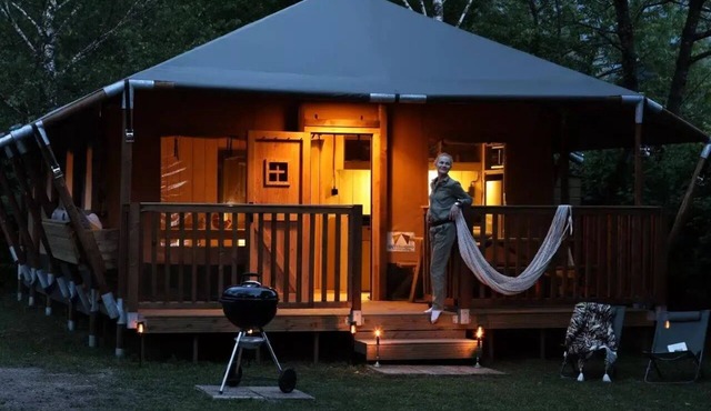 Camping du Lac de Carouge * - Ecolodge VIP 3 Rooms 6 persons