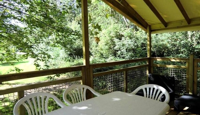 Camping du Port Mulon * - Ecolodge sur Pilotis 3 Rooms 4 People