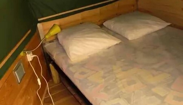 Camping Ecologique la Roche d'Ully* - Lodge Trapper 3 Rooms 4 People Without Sanitary