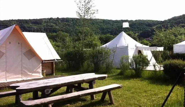 Camping Ecologique la Roche d'Ully* - Canadian Lodge 2 Rooms 2 People PRM Without Sanitary
