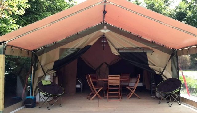 Camping Eden de la Vanoise* - Victoria Canvas Bungalow 3 Rooms 5 People Without Sanitary