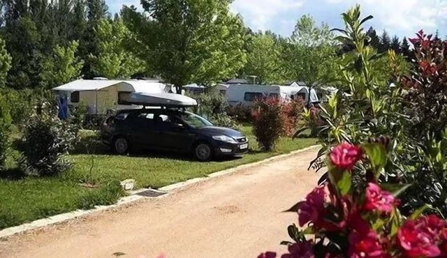 Camping Flower La Dourbie * - Mobile home l'Aigoual 4 rooms 6 people