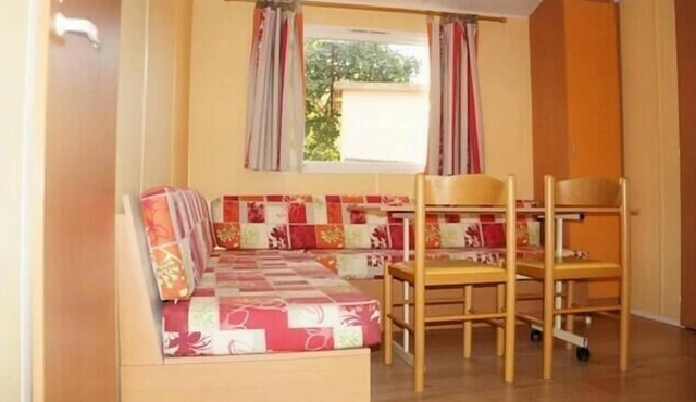 Camping Flower la Châtaigneraie**** - Standard 3-room mobile home for 4 people