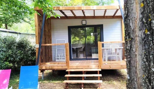 Camping Flower La Rivière * - Chalet Cajou Confort 2 Rooms 2 People