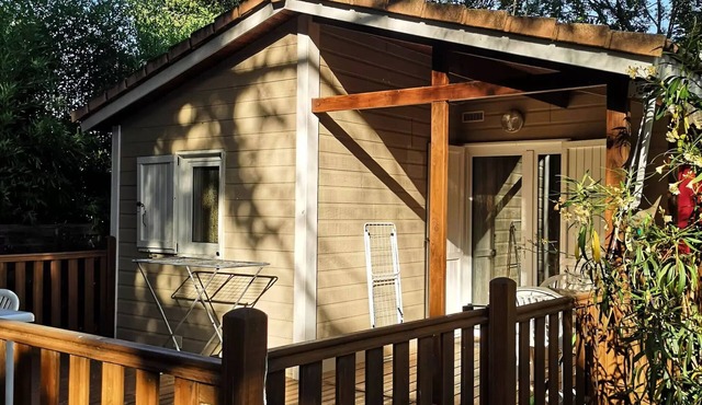 Camping Flower le Fou du Roi * - Premium Chalet 35 m² (2 bedrooms) + TV + Air conditioning + large semi-covered terrace for 4 people