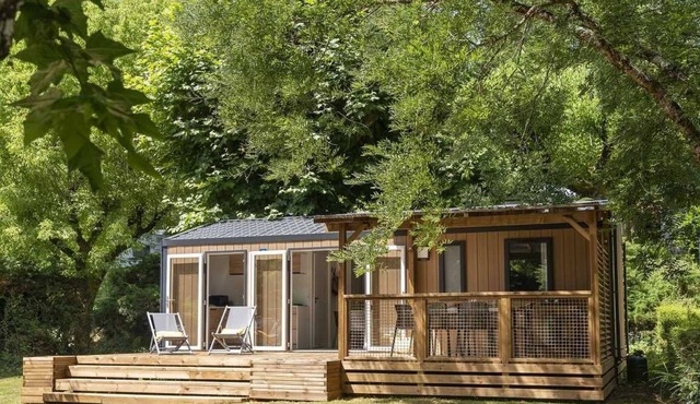 Camping 4 étoiles - Piscine - eeieab